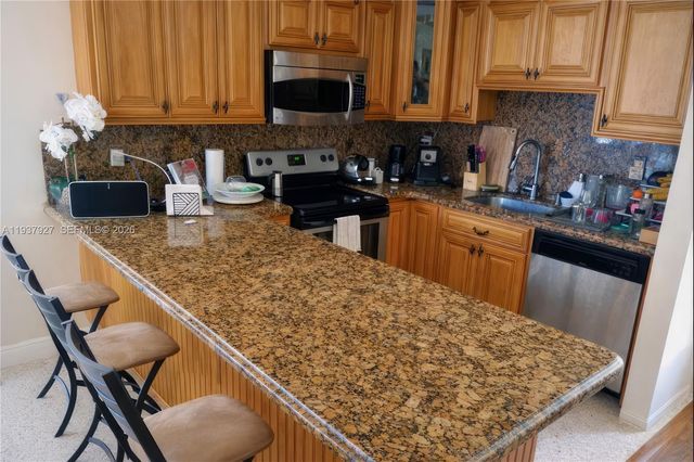 12501 SW 90th Ave, Miami, FL 33176