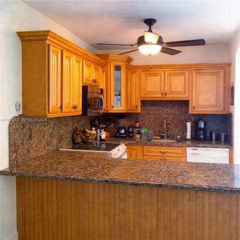 12501 SW 90th Ave, Miami, FL 33176