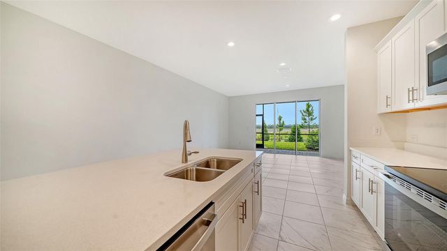 2357 WASHINGTON PALM COURT, Bradenton, FL 34212