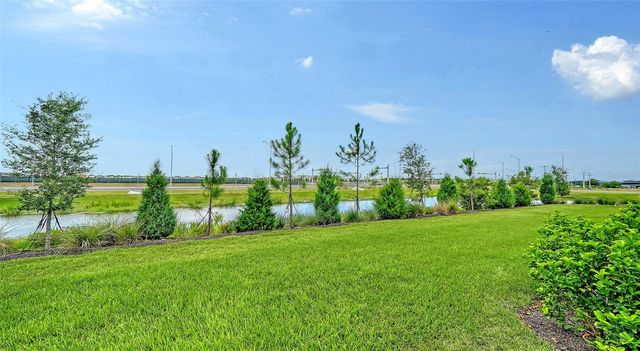 2357 WASHINGTON PALM COURT, Bradenton, FL 34212