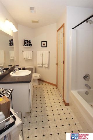 6915 Whitewater Lane, Lincoln, NE 68521