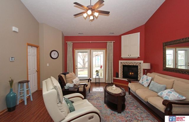 6915 Whitewater Lane, Lincoln, NE 68521