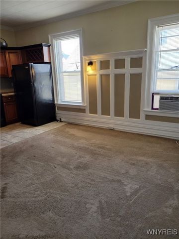 530 West Ferry Street N, Buffalo, NY 14222