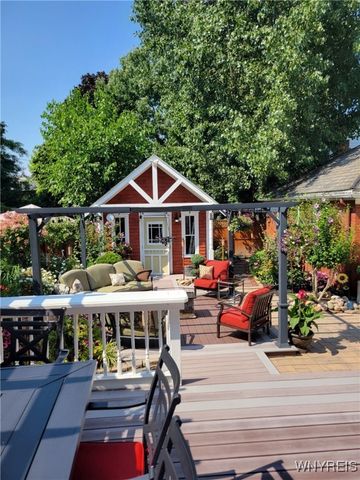 530 West Ferry Street N, Buffalo, NY 14222