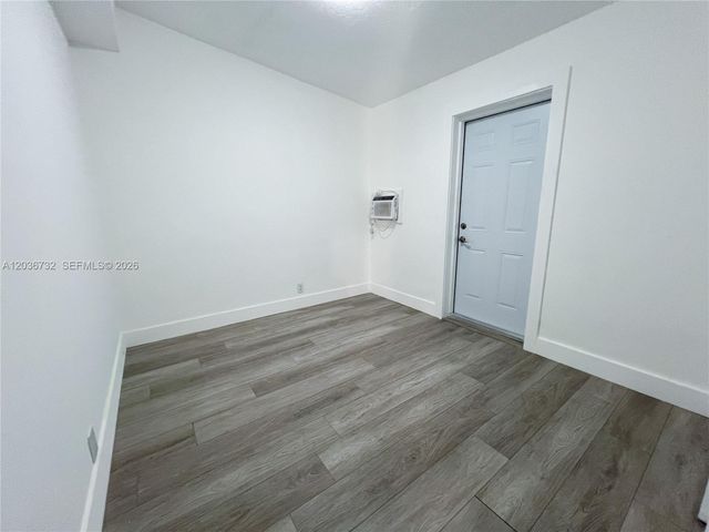 10090 W Fern St 10090, Miami, FL 33157
