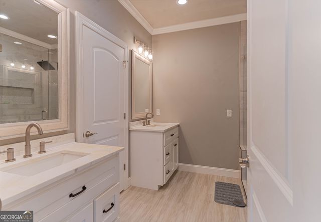 388 Forest Avenue, Baxley, GA 31513