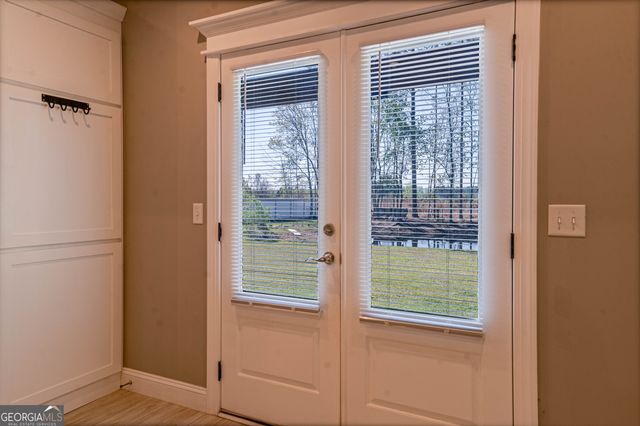 388 Forest Avenue, Baxley, GA 31513