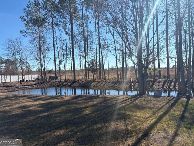 388 Forest Avenue, Baxley, GA 31513