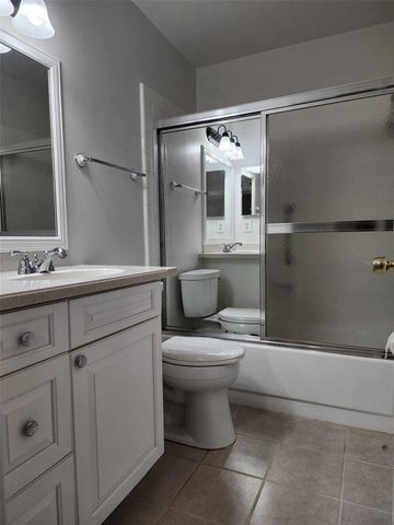 1102 HALTON COURT 1102, Sun City Center, FL 33573