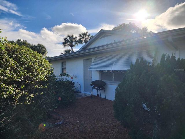 1102 HALTON COURT 1102, Sun City Center, FL 33573