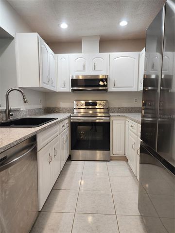 1102 HALTON COURT 1102, Sun City Center, FL 33573