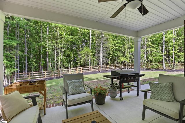 218 Adair Place, Laurens, SC 29630