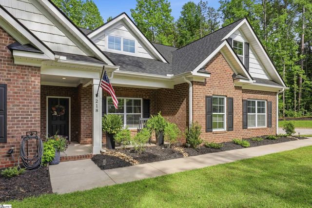 218 Adair Place, Laurens, SC 29630