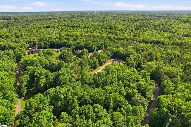 218 Adair Place, Laurens, SC 29630