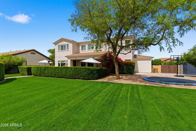 9219 W MOLLY Lane, Peoria, AZ 85383