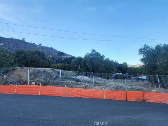 11 Bowmore, Lake Elsinore, CA 92530