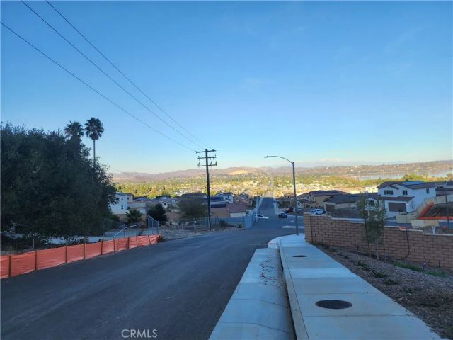 11 Bowmore, Lake Elsinore, CA 92530