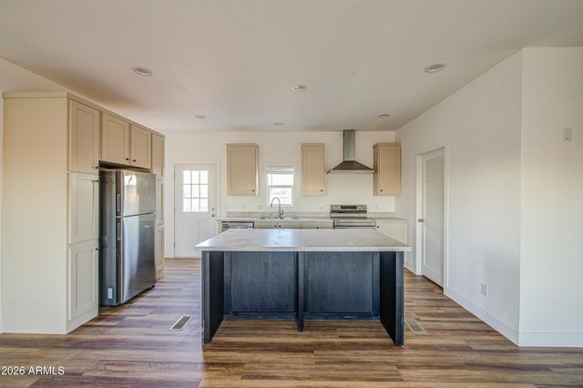 36984 W WASHINGTON Street, Tonopah, AZ 85354