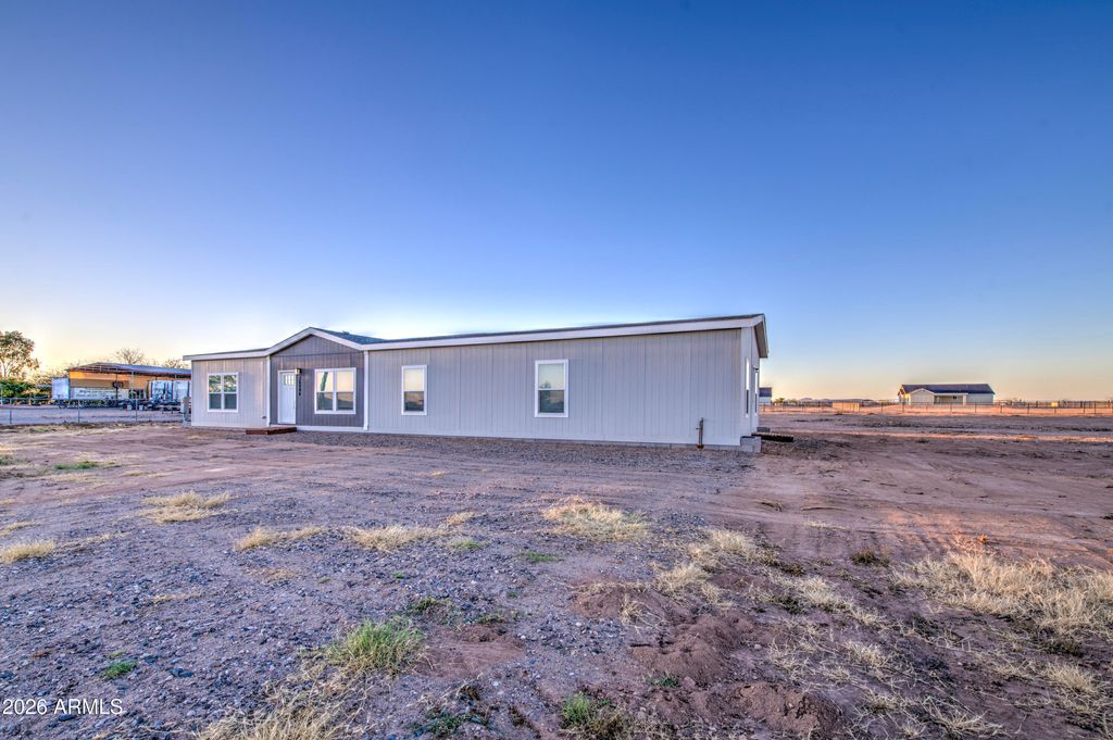 36984 W WASHINGTON Street, Tonopah, AZ 85354