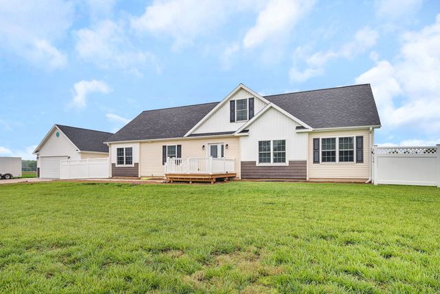 4183 Pine Bluff Road, Morris, IL 60450