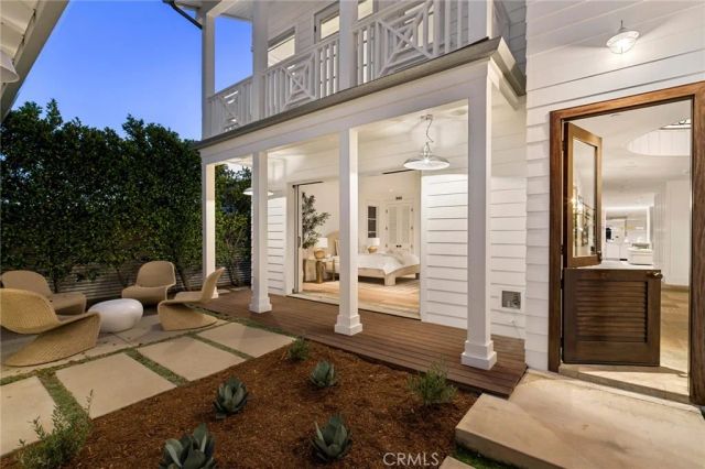 231 Tustin, Newport Beach, CA 92663