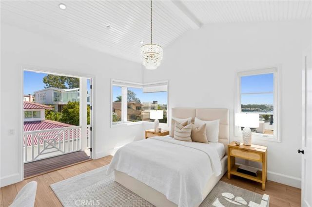 231 Tustin, Newport Beach, CA 92663