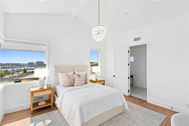 231 Tustin, Newport Beach, CA 92663
