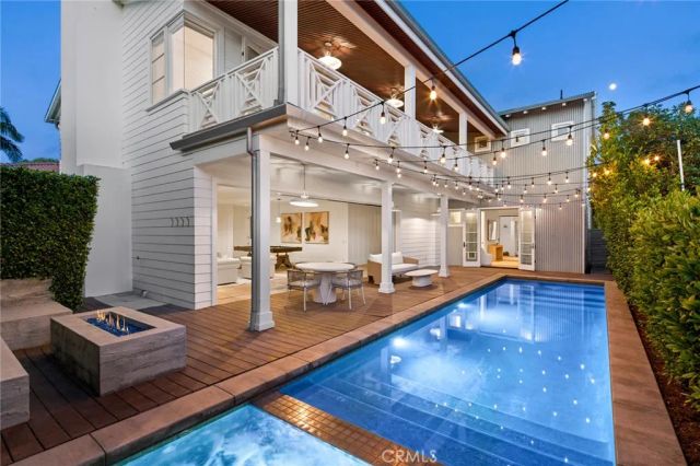 231 Tustin, Newport Beach, CA 92663