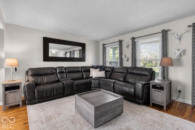 1067 Arlington Court, Carmel, IN 46280