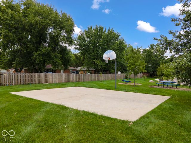 1067 Arlington Court, Carmel, IN 46280
