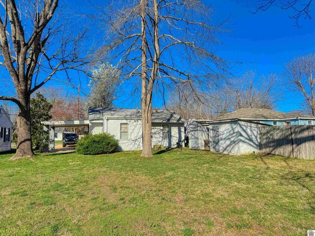 609 S 9th Street, Murray, KY 42071