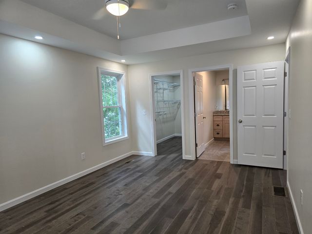 11 Hill Street, Newport, NH 03773