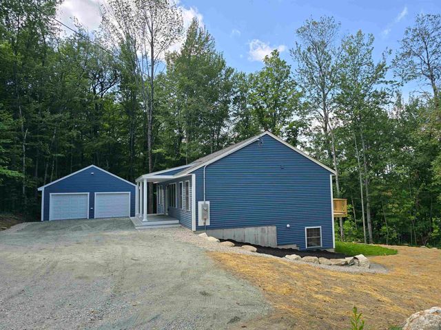 11 Hill Street, Newport, NH 03773