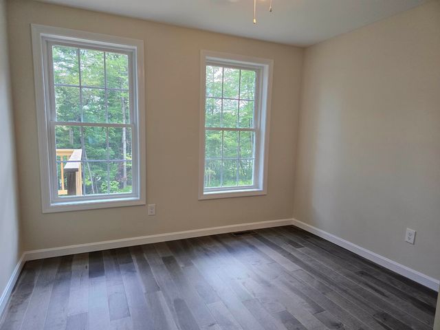 11 Hill Street, Newport, NH 03773