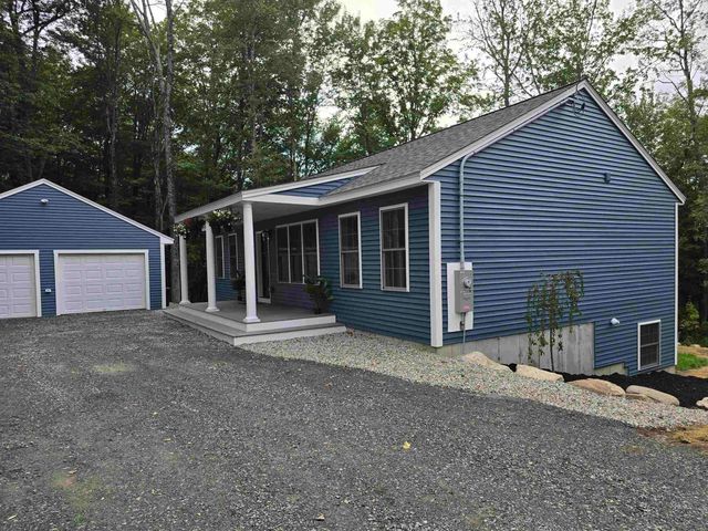 11 Hill Street, Newport, NH 03773