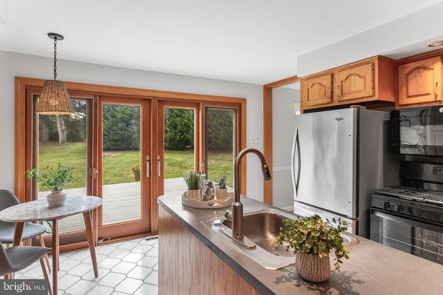 381 STEEPLECHASE RD, Media, PA 19063
