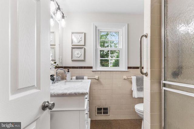 381 STEEPLECHASE RD, Media, PA 19063