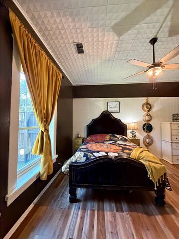 301 Forrest Avenue, Cleburne, TX 76033