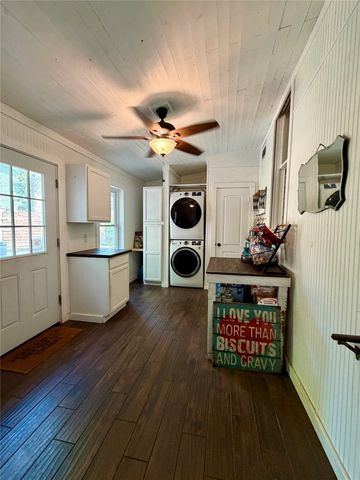 301 Forrest Avenue, Cleburne, TX 76033