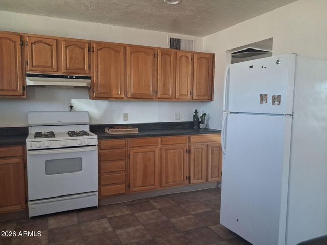 4716 W OSBORN Road, Phoenix, AZ 85031