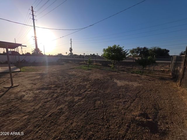 4716 W OSBORN Road, Phoenix, AZ 85031