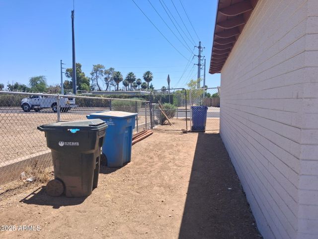 4716 W OSBORN Road, Phoenix, AZ 85031