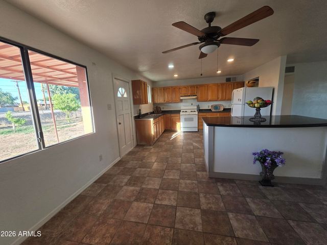 4716 W OSBORN Road, Phoenix, AZ 85031