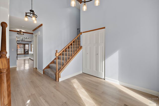 1343 Knollwood Circle, Crystal Lake, IL 60014