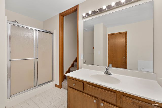 1343 Knollwood Circle, Crystal Lake, IL 60014