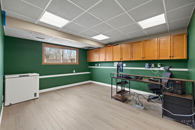 1343 Knollwood Circle, Crystal Lake, IL 60014