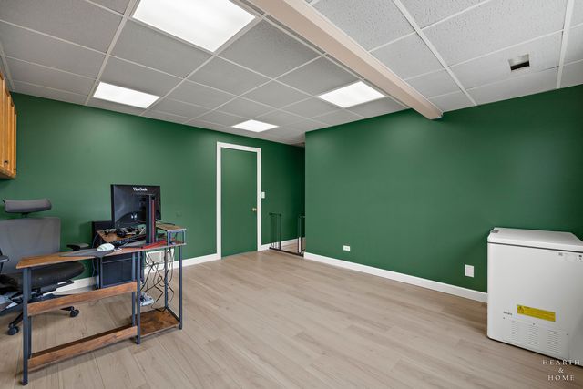 1343 Knollwood Circle, Crystal Lake, IL 60014