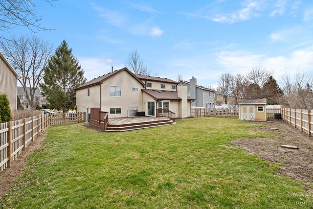 1343 Knollwood Circle, Crystal Lake, IL 60014