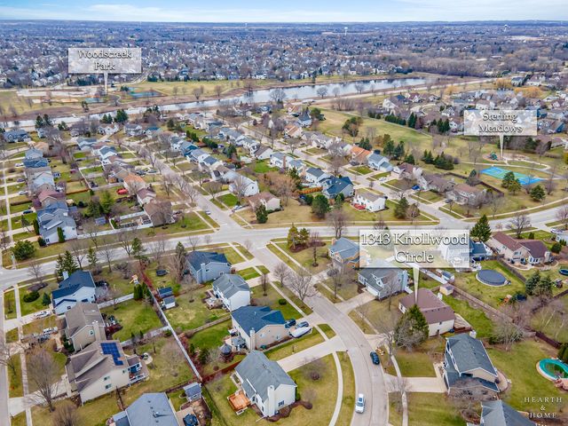 1343 Knollwood Circle, Crystal Lake, IL 60014