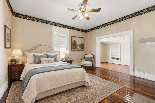 433 N College Street, Harrodsburg, KY 40330
